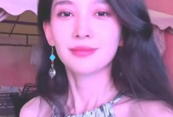 李萱最新爆料消息新闻视频,揭秘新闻视频背后的惊人真相